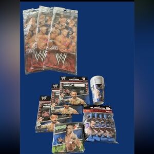 Vtg Sealed WWE 2012 Party Favors Cups Napkins Bags Birthday Party 3 Table Cloths